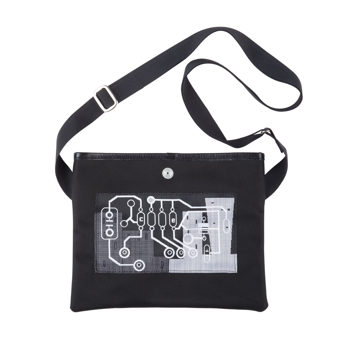 HARD SMALL POCKET BAG
