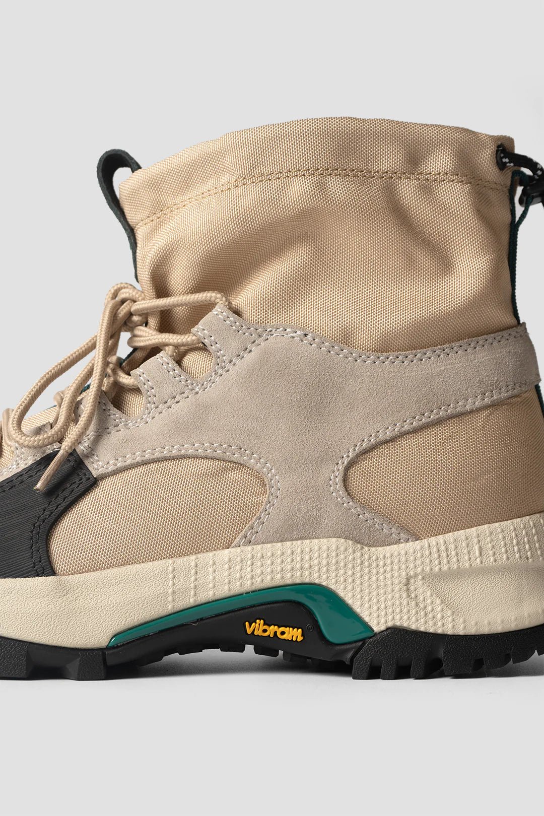 "Inity Hiker mid" TM-KABA-0001 BEIGE