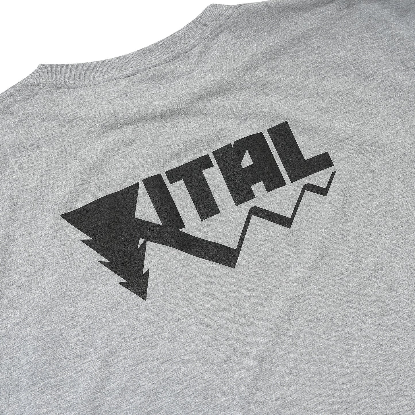 POCKET LS TEE (VITAL) ASH GREY