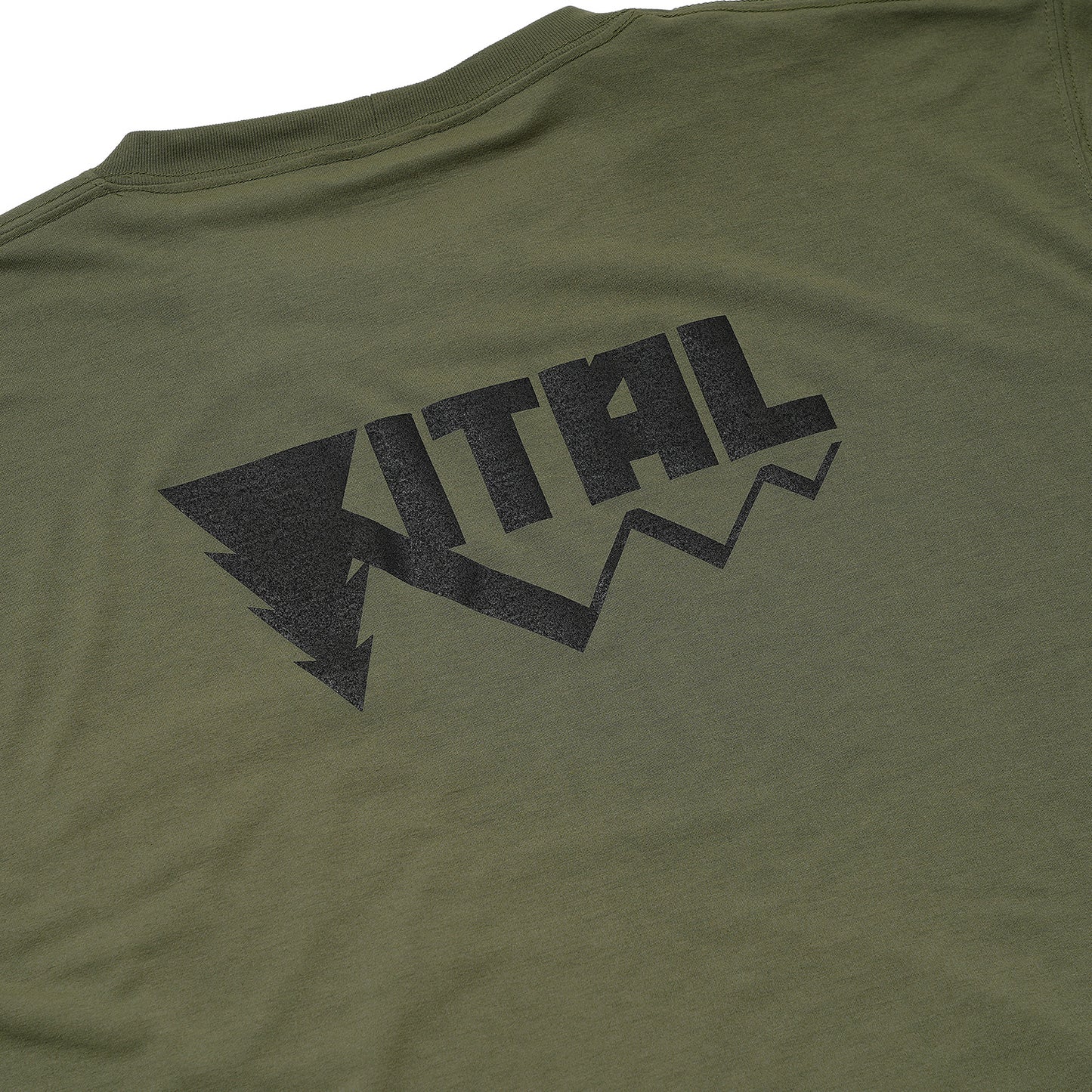 POCKET LS TEE (VITAL) OLIVE