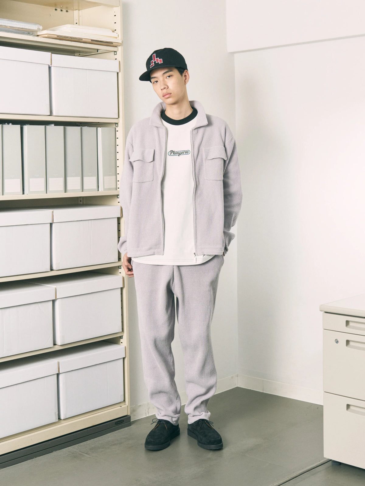 CORDY KNIT PANTS LIGHT (GRAY)