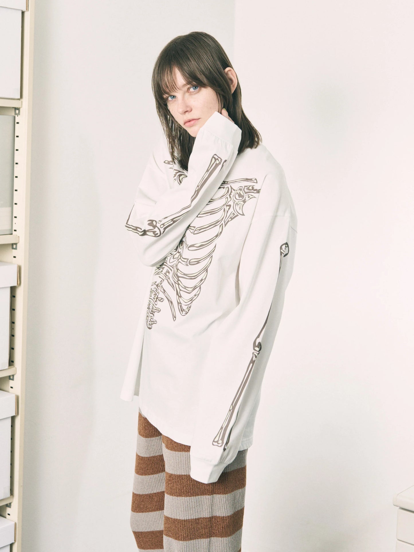 BONES L/S TEE (WHITE)