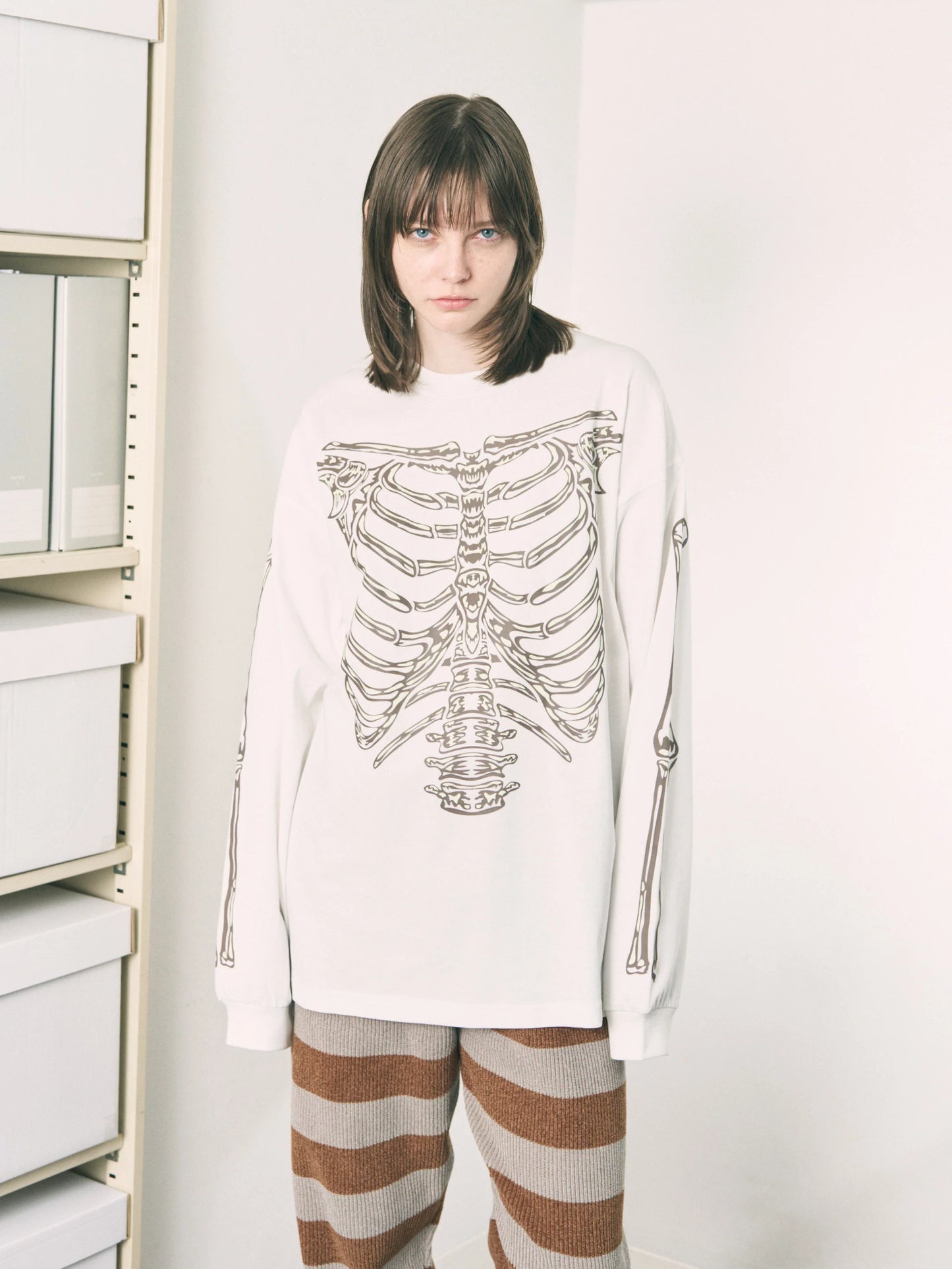 BONES L/S TEE (WHITE)