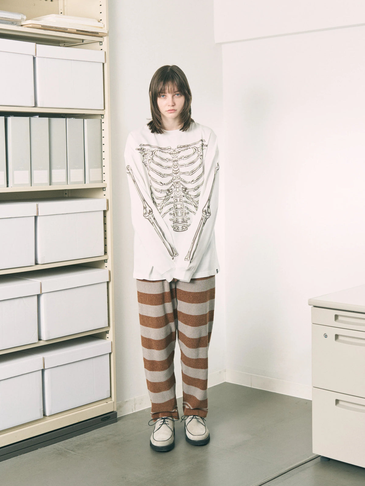 CORDY KNIT PANTS STRIPE (GRAY × BROWN)