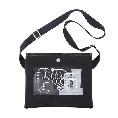 HARD SMALL POCKET BAG